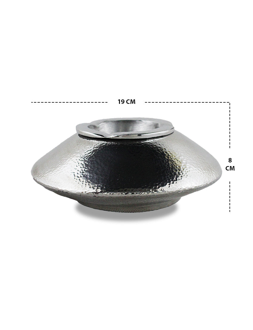 Cenicero marroquí mediano plano de aluminio